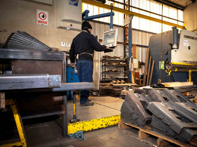 Plegado CNC